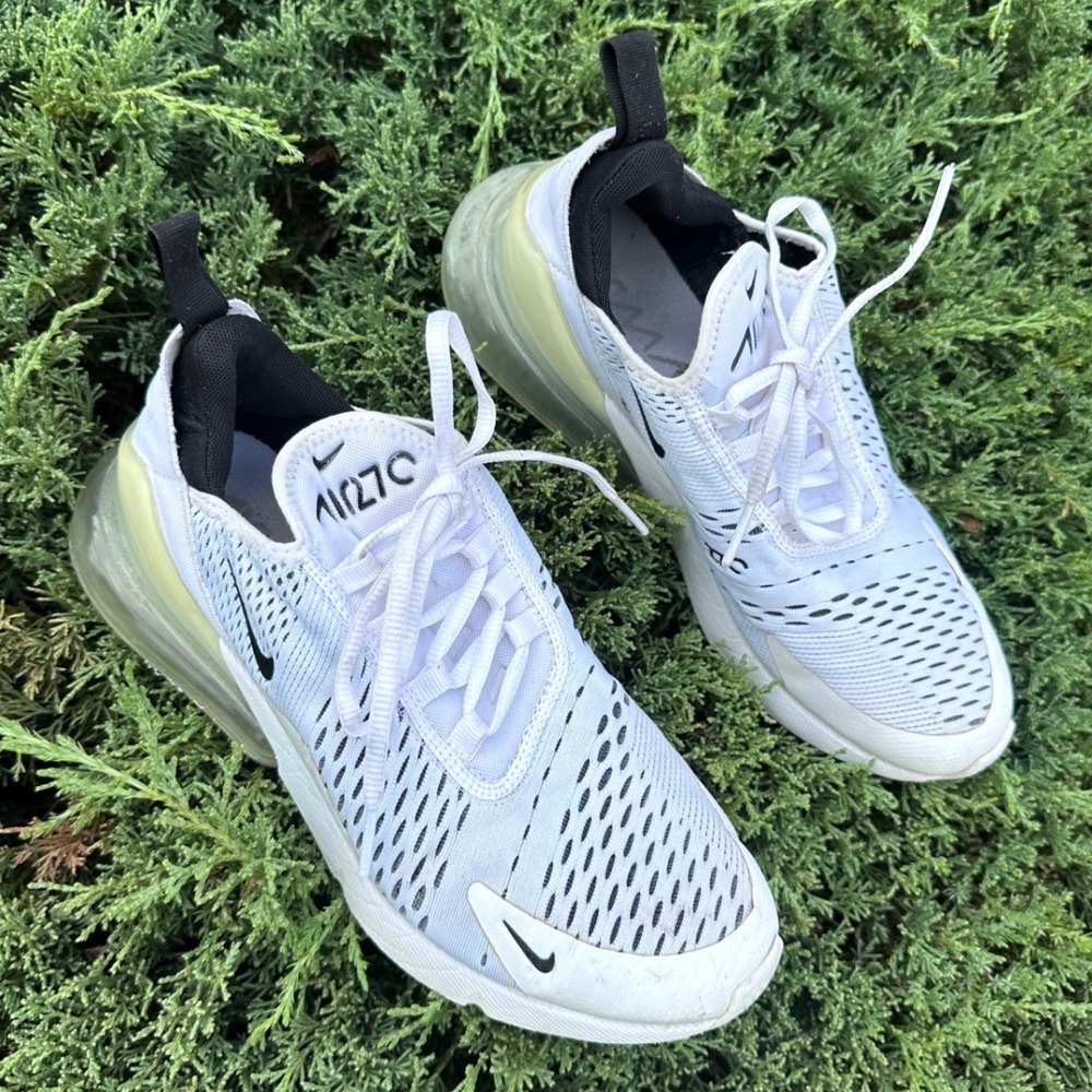 Nike Air Max 270 Women's Athletic Shoes Size 9 White - Picture 2 of 10
